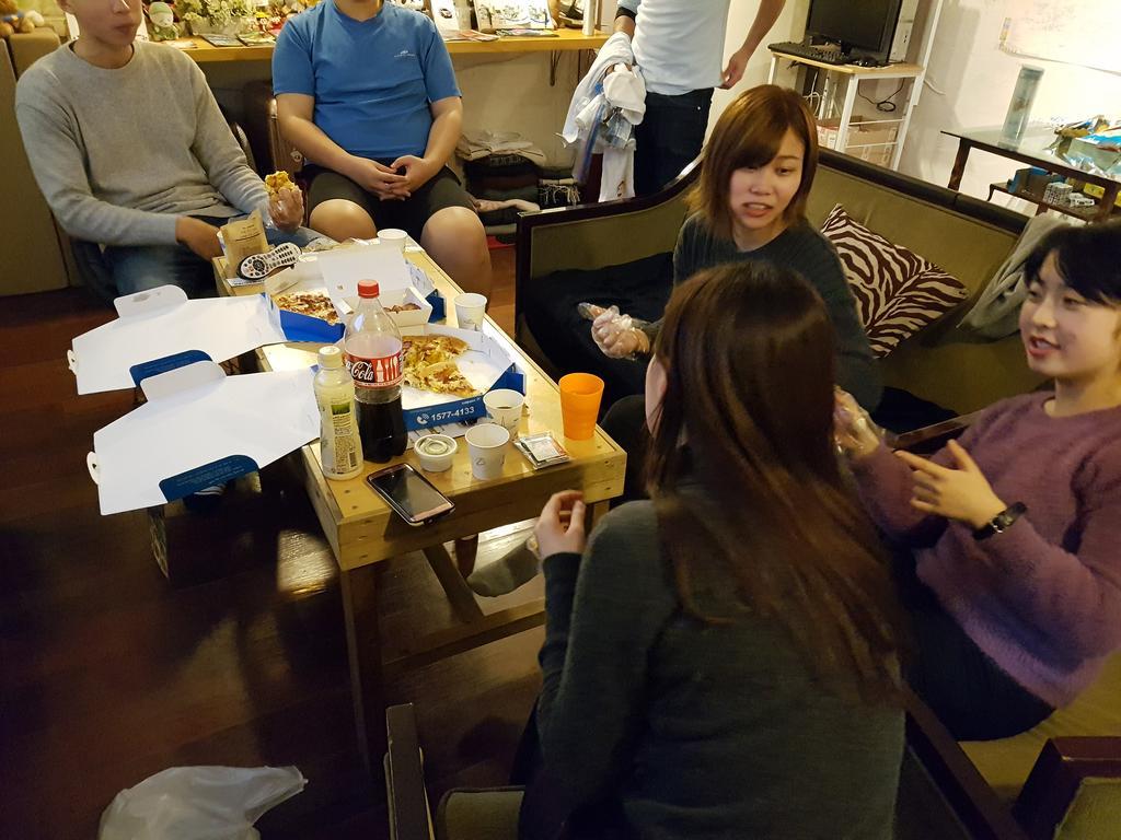 Comeinn Guesthouse Hongdae - Female Only Seoel Buitenkant foto