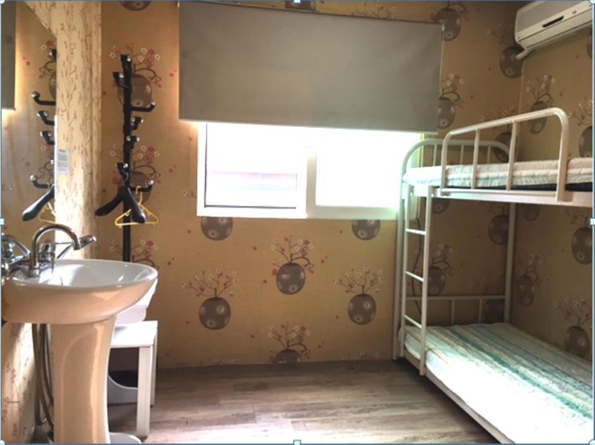 Comeinn Guesthouse Hongdae - Female Only Seoel Buitenkant foto
