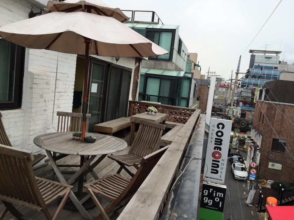 Comeinn Guesthouse Hongdae - Female Only Seoel Buitenkant foto